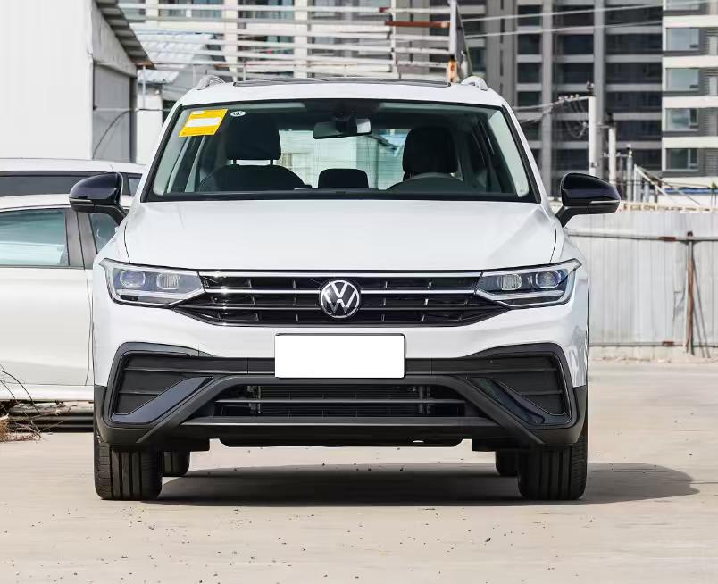 Tiguan 300 TSI Automatic 2WD version Top Full version