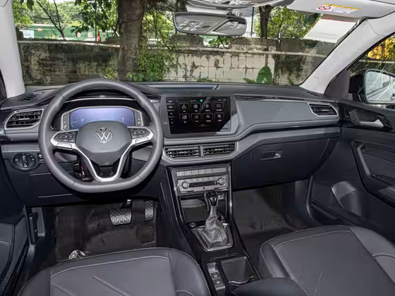 Tharu Xr 1.5T Automatique (DCT) Toit Panoramique