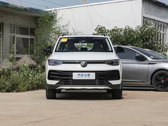 Tharu 1,5 Automatique + Toit