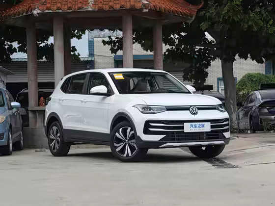 Tharu 1,5 Automatique sans Toit